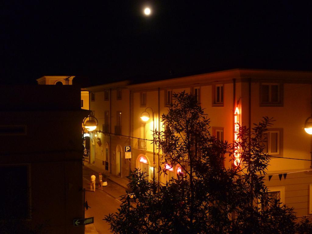 Albergo Residenziale La Corte Tortoli Exterior photo